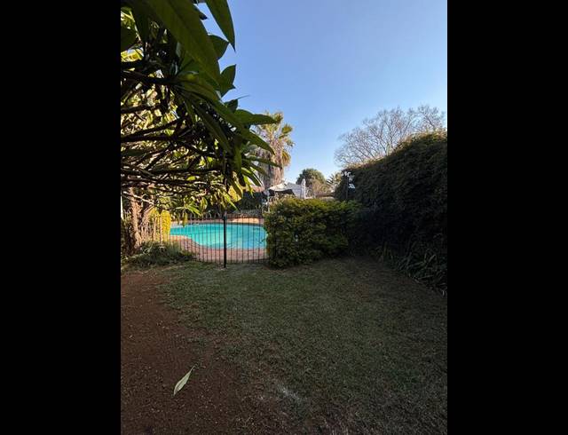 3 BEDROOM PROPERTY TO RENT IN HIGHWAY GARDENS